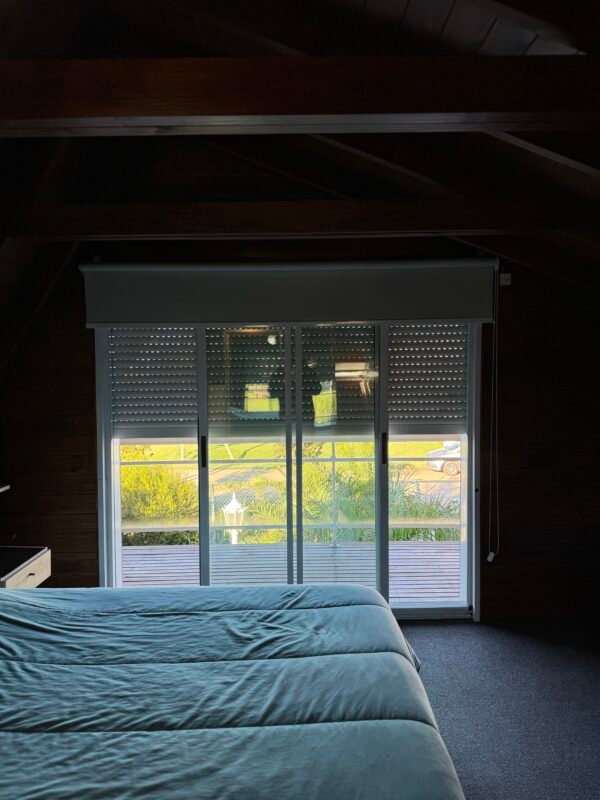 Chalet zona “Golf Los Acantilados” - Image 11