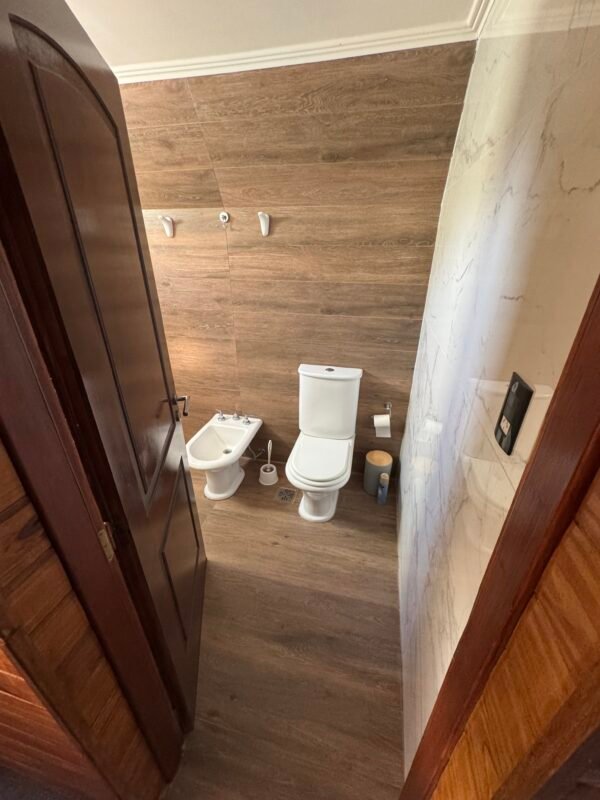 Chalet zona “Golf Los Acantilados” - Image 13